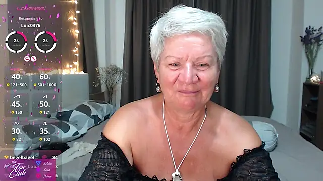 roxana_brooks live sex cam
