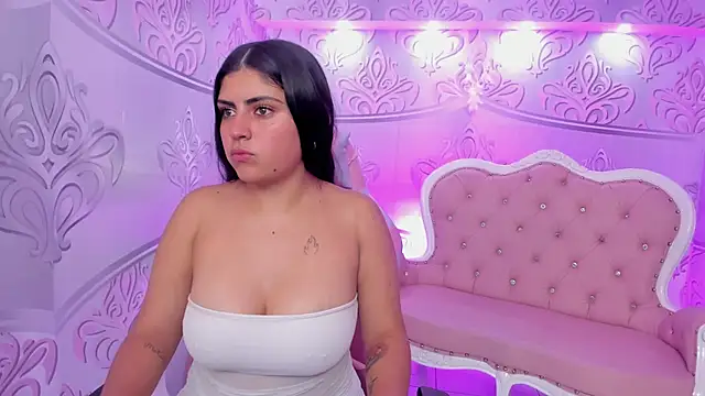 MishRaven webcam
