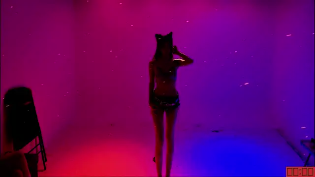 美女TNT-Sister在线直播