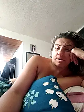 maynor_1998 - Maynor_1998's free webcam - UK Sex Cams