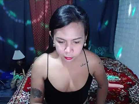 BriannaCruz24 webcam