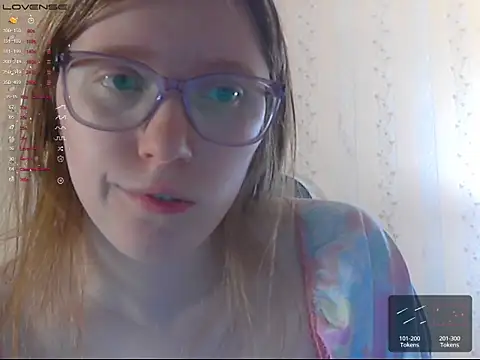 LustfulSarah webcam