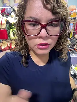 rosaliasexshop - ROSALIASEXSHOP's free webcam - UK Sex Cams