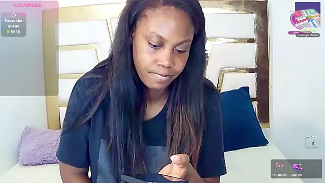 dayanawood - DayanaWood's free webcam - UK Sex Cams