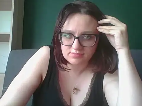 sensual_paris - Sensual_paris's free webcam - UK Sex Cams