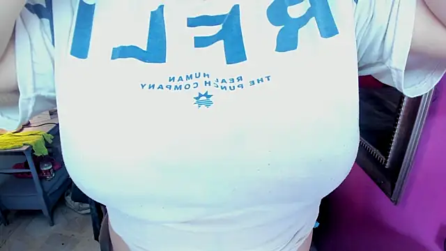 ScarletBigTitties