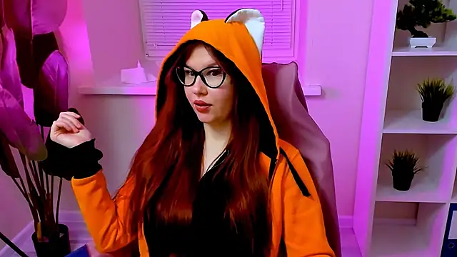 CarolGiggly webcam