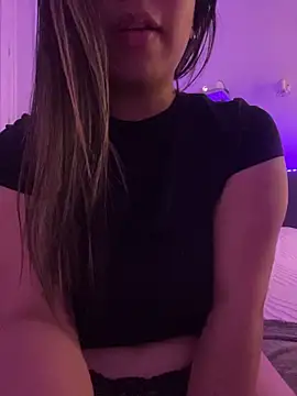 Lusty_Lunaa webcam