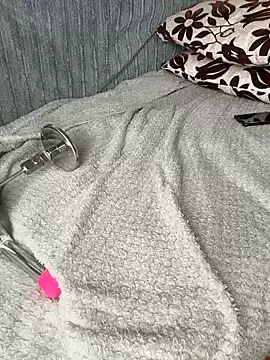 ElliaSquirtGirl webcam
