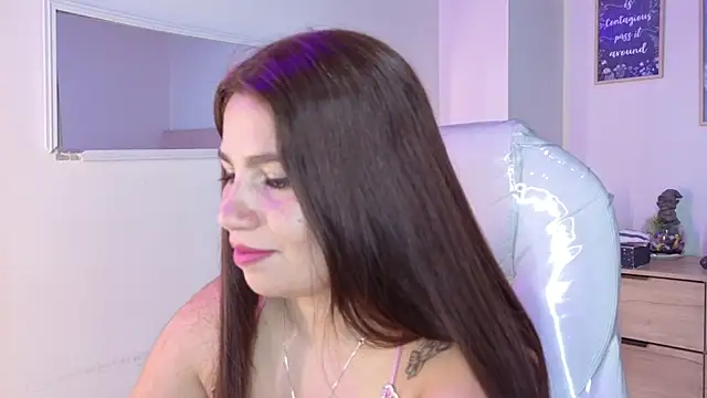 bluee_hazell webcam