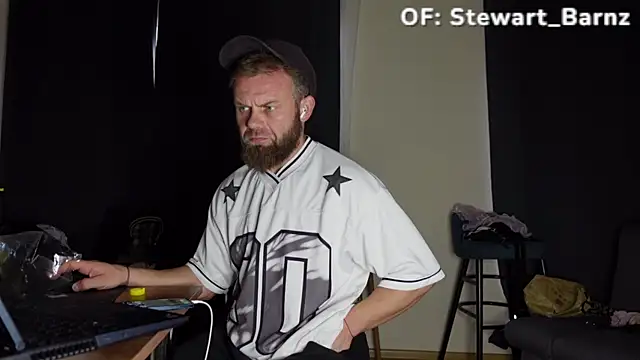 Stewart_Barnz webcam