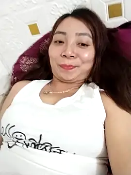 cute-shine webcam