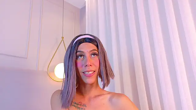 ZoeyPetit webcam