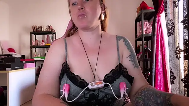 kisicaxx webcam