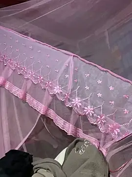 Mimi_pussy webcam