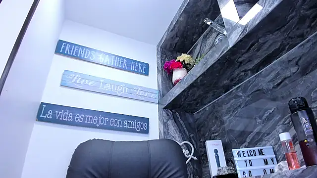 miss_danika - Miss_danika's free webcam - UK Sex Cams