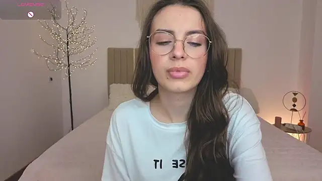 Real_cutie1 webcam