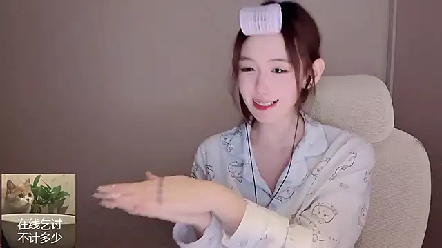 美女Ruuunn在线直播