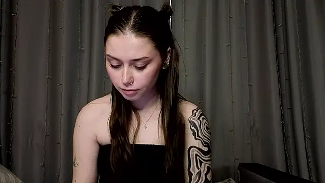 danieliis - Danieliis's free webcam - UK Sex Cams