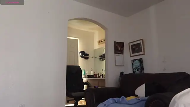 BellaBlueBBW webcam