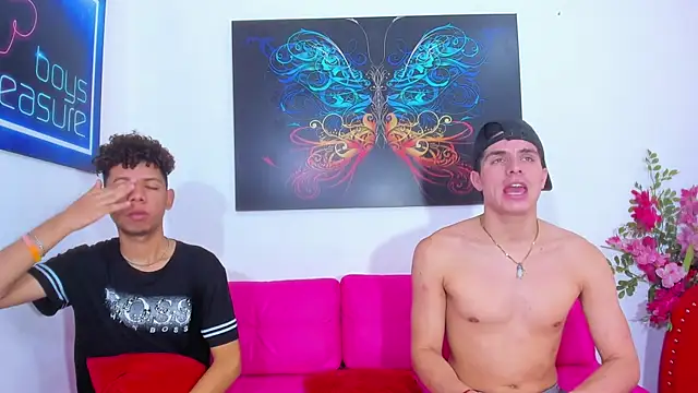Spicy_guys webcam
