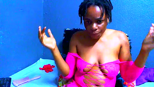 SMALLBOOBSXX