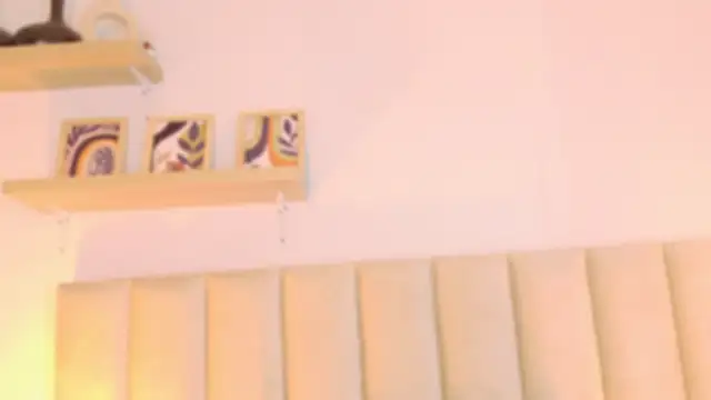 Emely_Deluxe