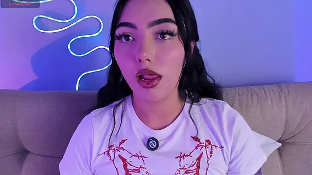 NinaAngel6 webcam