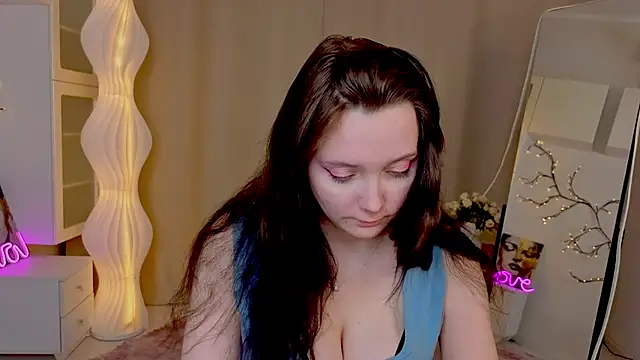 KaraNeagle webcam