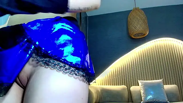Valentina__r