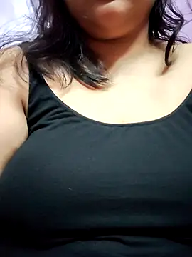 Webcam Model (blowjob9x)  is live.Free join now!