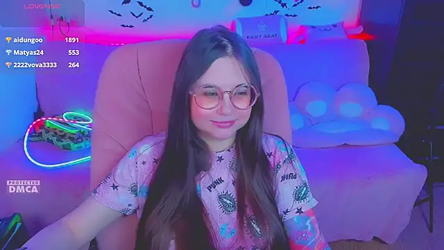 Lolisuccub webcam