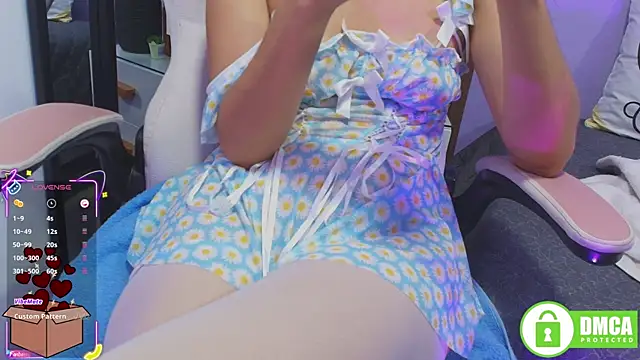 ana_gadot webcam