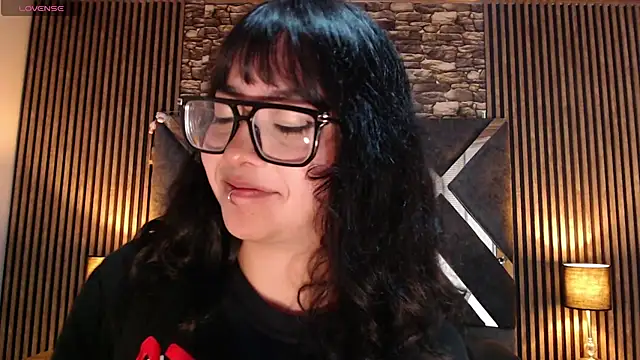 Amy_channel webcam