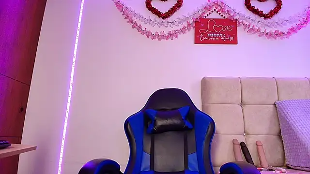 dulce_mariaa___ webcam