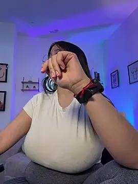 tati_reyess webcam