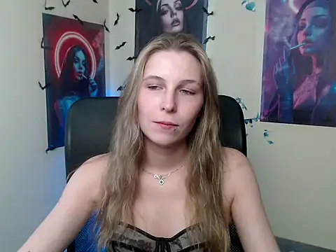 StrangerGi webcam