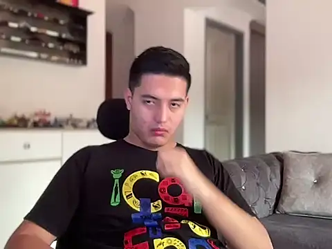 alexandergrey760886 webcam