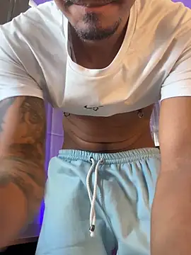 Latinmoster_boss webcam