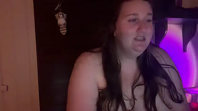 xopeachybaby webcam