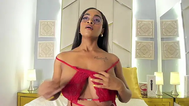 KarinaaCoxx webcam
