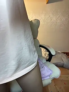 lilysister66 webcam