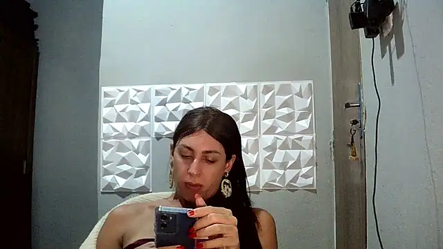 AlexiaDuucan webcam