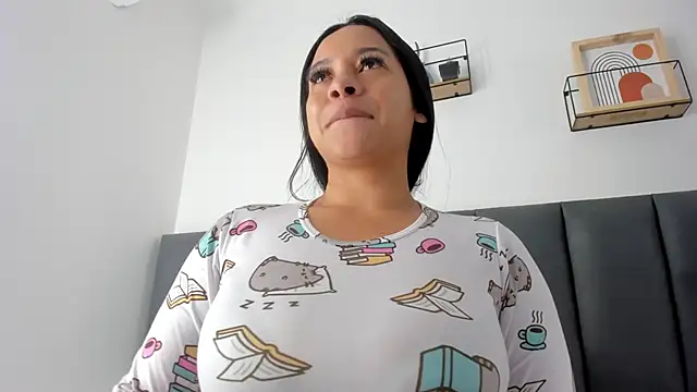 MaraOwen_ webcam