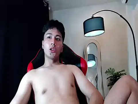 urasiantwink69 webcam
