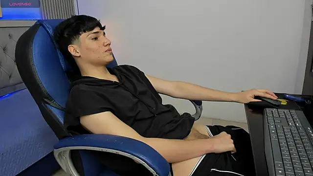 SamBlack_ webcam