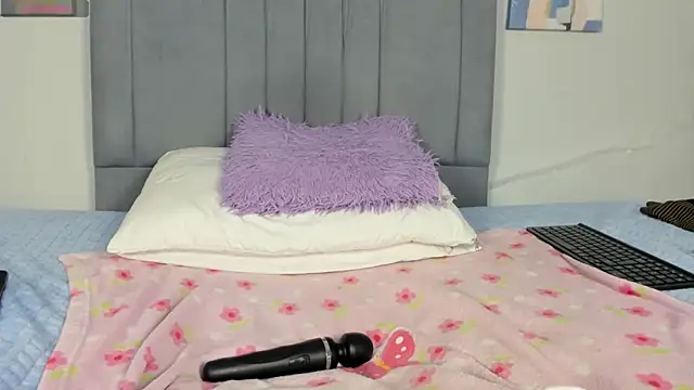 Sophia_Ebony webcam