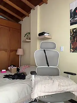 GabriSaenz webcam