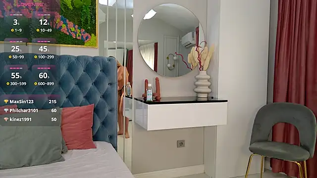 SiennaPierce webcam