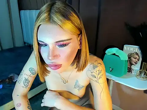 SiennaBlair webcam
